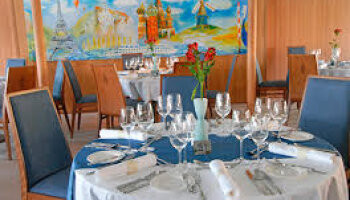 1548638522.7404_r688_Viking - Emerald - Deck 2 Restaurant - Photo (3).jpeg